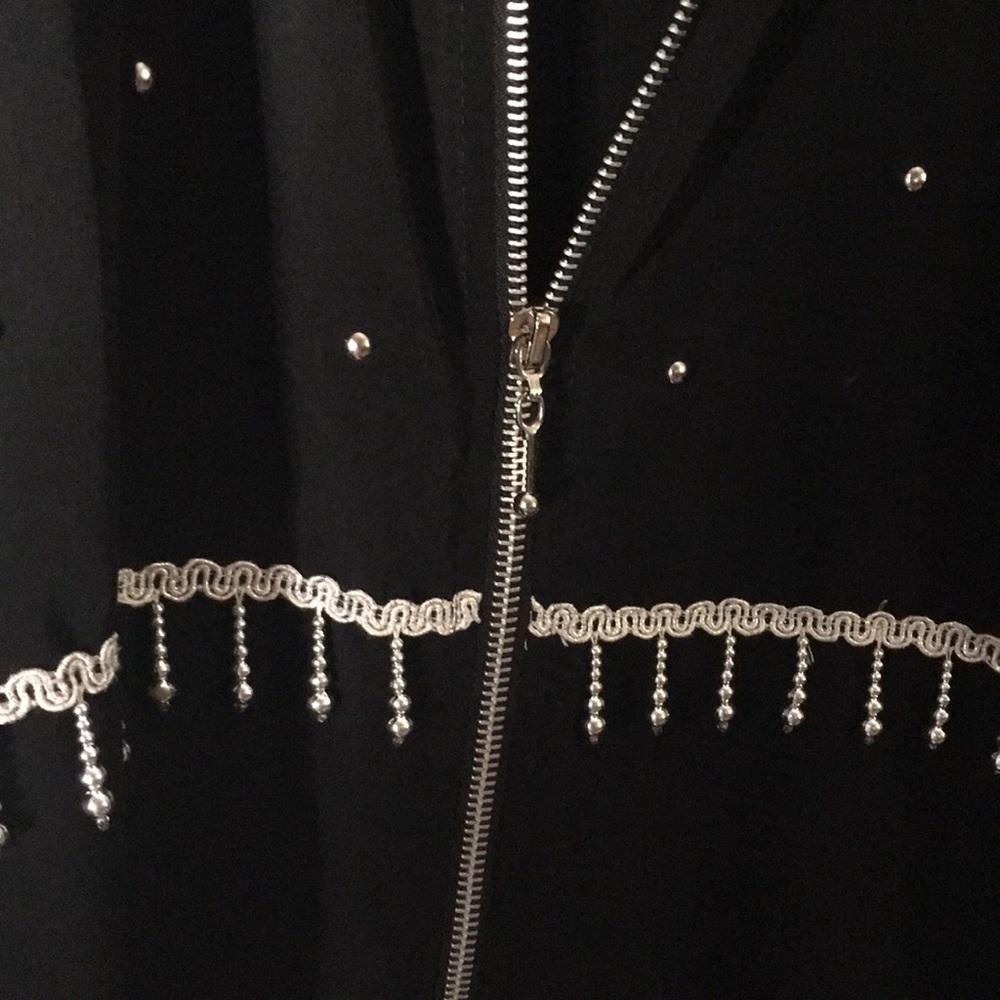 Silver Threads Black Zip Front Lightweight Jacket… - image 5